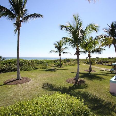 Gulf Breeze Cottages サニベル エクステリア 写真