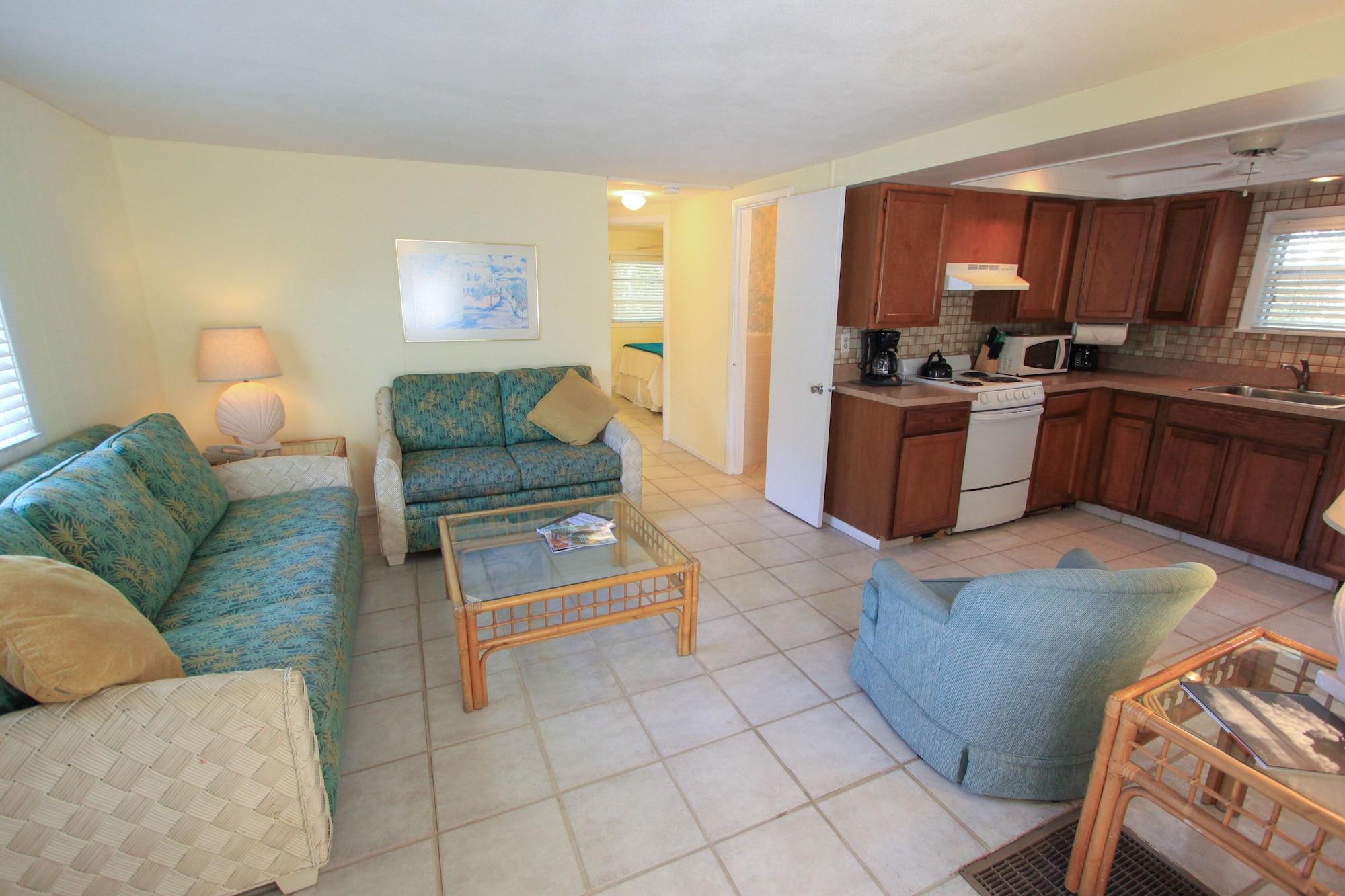 Gulf Breeze Cottages サニベル エクステリア 写真