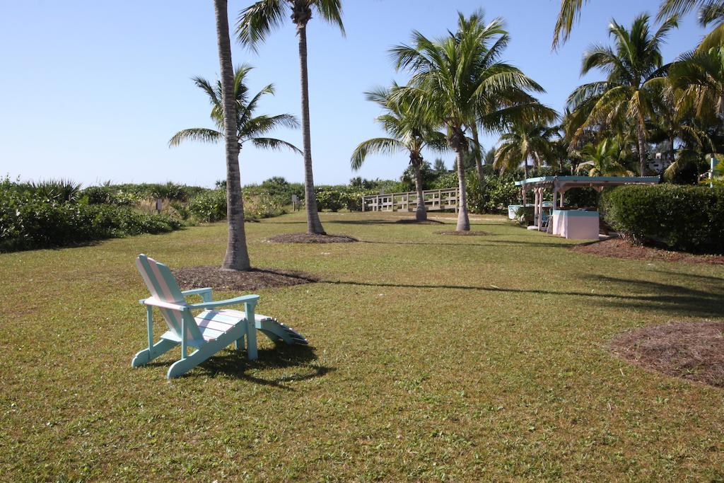 Gulf Breeze Cottages サニベル エクステリア 写真