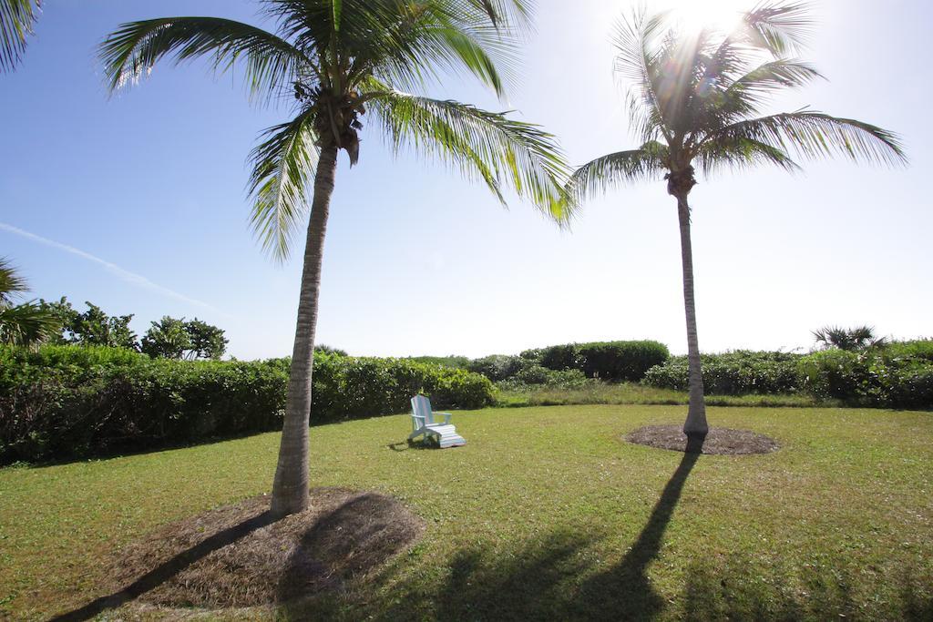 Gulf Breeze Cottages サニベル エクステリア 写真
